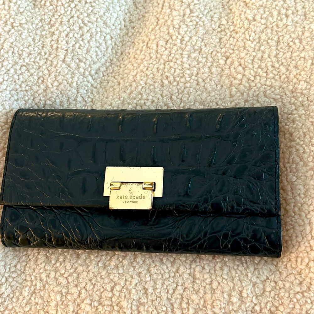 Kate Spade Navy Wallet